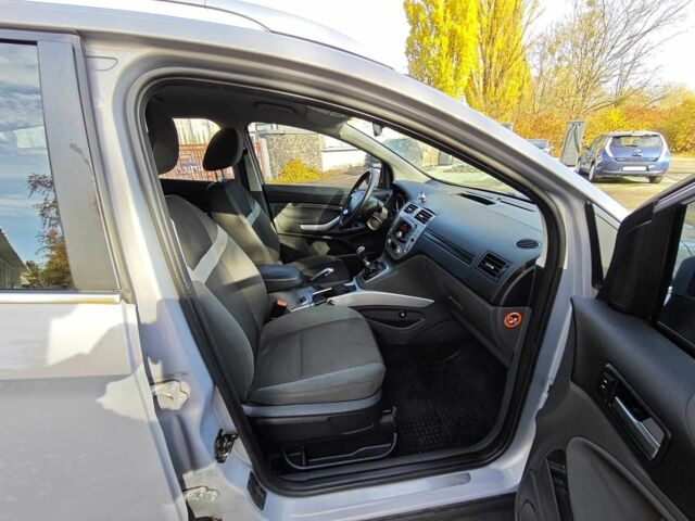 Серый Форд Куга, объемом двигателя 2 л и пробегом 286 тыс. км за 9500 $, фото 14 на Automoto.ua