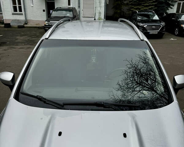 Серый Форд Куга, объемом двигателя 2.52 л и пробегом 235 тыс. км за 8600 $, фото 13 на Automoto.ua