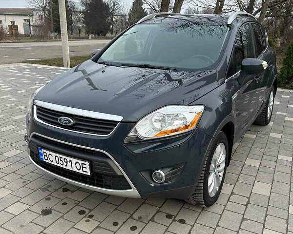 Серый Форд Куга, объемом двигателя 2 л и пробегом 227 тыс. км за 10500 $, фото 1 на Automoto.ua