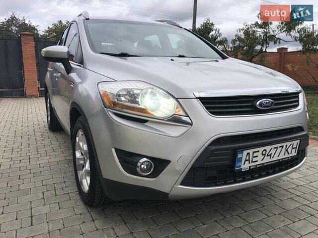 Сірий Форд Куга, об'ємом двигуна 2 л та пробігом 142 тис. км за 10300 $, фото 14 на Automoto.ua