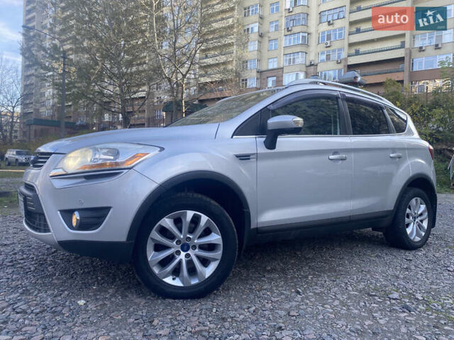 Серый Форд Куга, объемом двигателя 2.52 л и пробегом 130 тыс. км за 11500 $, фото 3 на Automoto.ua