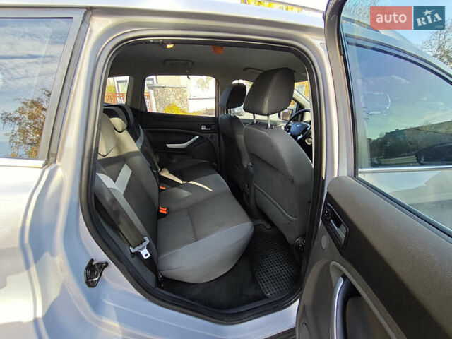 Форд Куга 2011 в Киеве на Automoto.ua Серый Форд Куга, объемом двигателя 2 л и пробегом 183 тыс. км за 10500 $, фото 17 на Automoto.ua