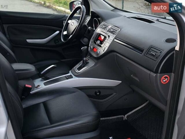 Серый Форд Куга, объемом двигателя 2 л и пробегом 289 тыс. км за 9999 $, фото 46 на Automoto.ua
