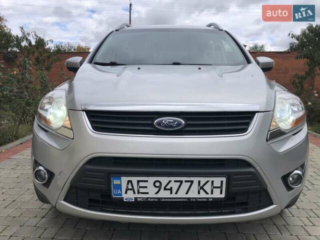 Сірий Форд Куга, об'ємом двигуна 2 л та пробігом 142 тис. км за 10300 $, фото 13 на Automoto.ua
