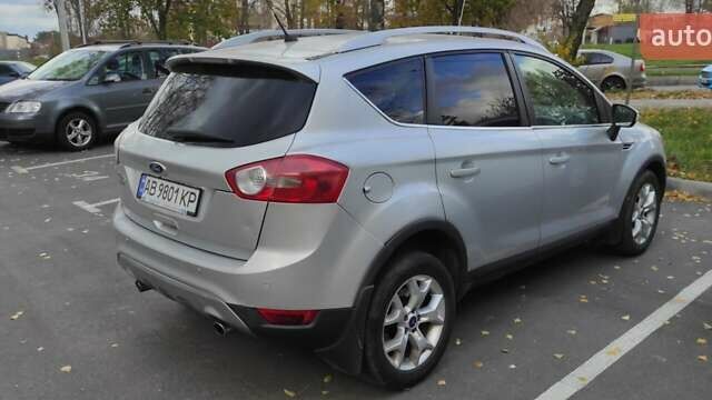 Форд Куга 2011 в Виннице на Automoto.ua Серый Форд Куга, объемом двигателя 2 л и пробегом 124 тыс. км за 10800 $, фото 7 на Automoto.ua