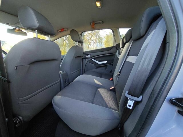 Серый Форд Куга, объемом двигателя 2 л и пробегом 286 тыс. км за 9500 $, фото 12 на Automoto.ua