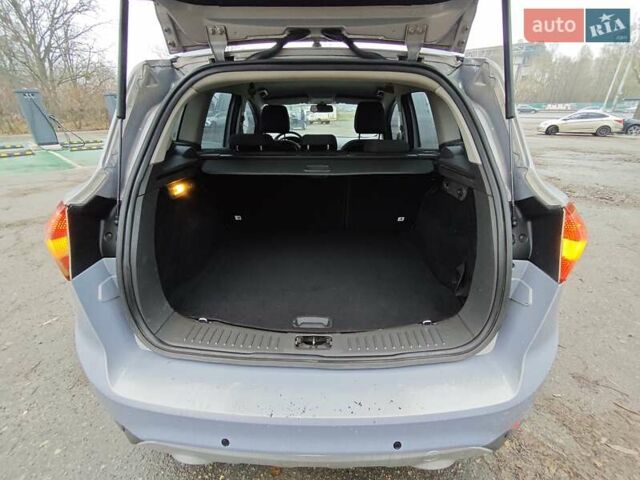 Серый Форд Куга, объемом двигателя 2 л и пробегом 183 тыс. км за 9500 $, фото 26 на Automoto.ua