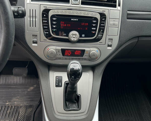 Сірий Форд Куга, об'ємом двигуна 2 л та пробігом 218 тис. км за 11200 $, фото 15 на Automoto.ua