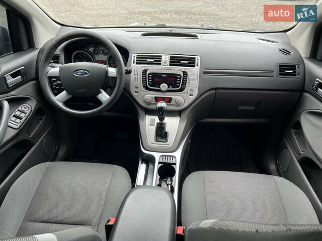 Сірий Форд Куга, об'ємом двигуна 2 л та пробігом 218 тис. км за 11200 $, фото 10 на Automoto.ua