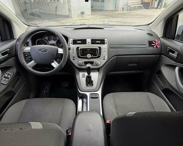 Сірий Форд Куга, об'ємом двигуна 2 л та пробігом 280 тис. км за 10000 $, фото 7 на Automoto.ua