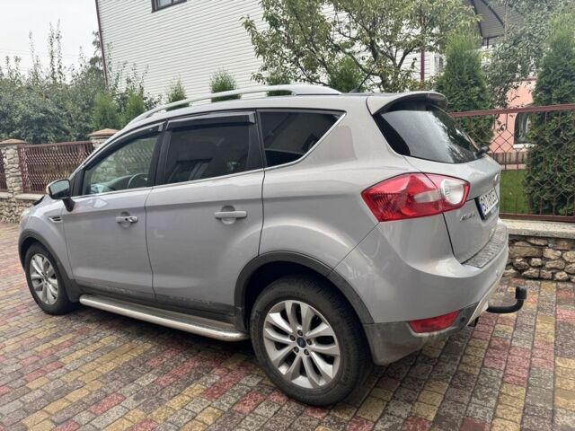 Форд Куга 2011 в Тернополе на Automoto.ua Серый Форд Куга, объемом двигателя 2 л и пробегом 220 тыс. км за 11000 $, фото 2 на Automoto.ua