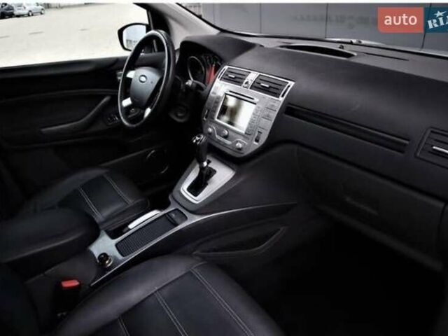 Форд Куга 2011 в Харькове на Automoto.ua Серый Форд Куга, объемом двигателя 2 л и пробегом 280 тыс. км за 12500 $, фото 3 на Automoto.ua