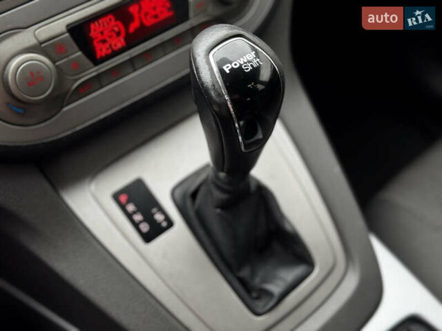 Серый Форд Куга, объемом двигателя 2 л и пробегом 182 тыс. км за 9250 $, фото 30 на Automoto.ua