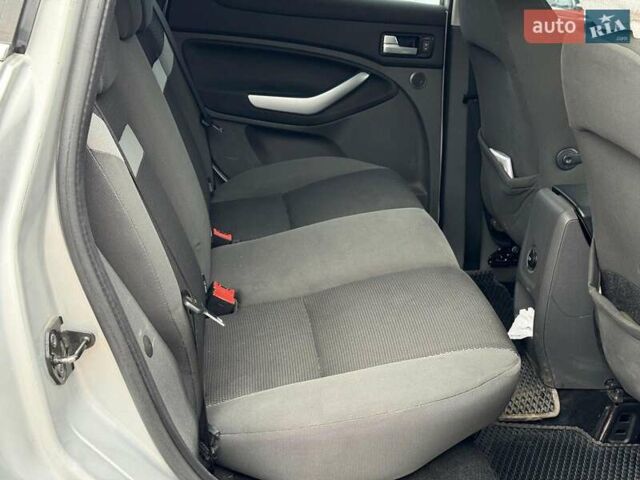Серый Форд Куга, объемом двигателя 2.5 л и пробегом 189 тыс. км за 11490 $, фото 21 на Automoto.ua