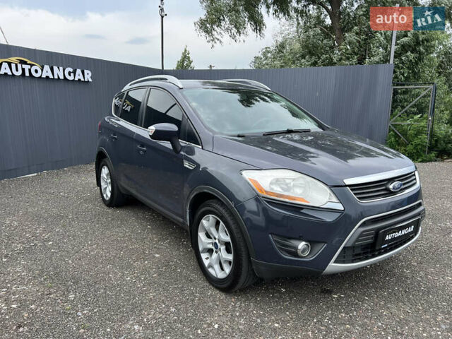 Сірий Форд Куга, об'ємом двигуна 2 л та пробігом 218 тис. км за 11200 $, фото 1 на Automoto.ua