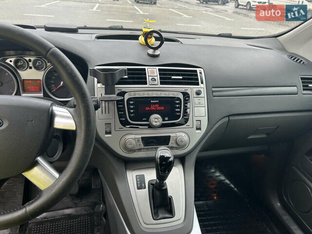 Сірий Форд Куга, об'ємом двигуна 2 л та пробігом 187 тис. км за 11000 $, фото 20 на Automoto.ua