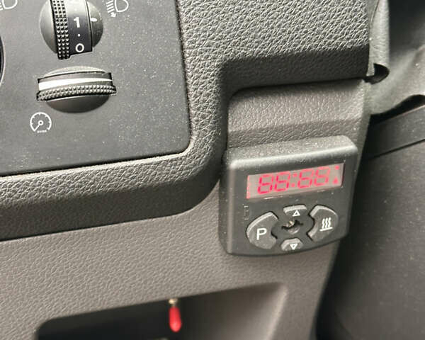 Форд Куга 2011 в Черкассах на Automoto.ua Серый Форд Куга, объемом двигателя 2 л и пробегом 84 тыс. км за 12900 $, фото 5 на Automoto.ua