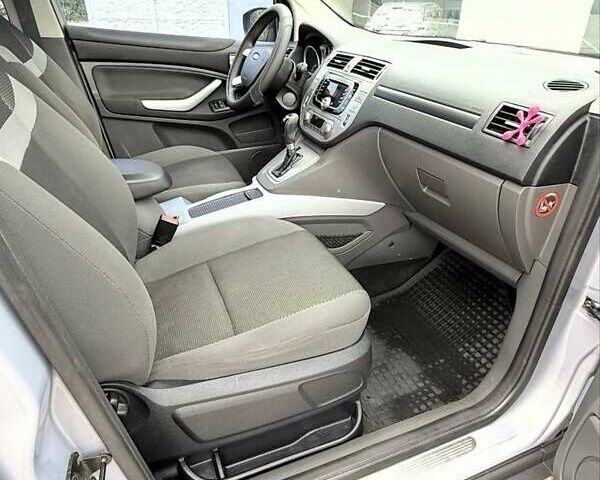 Сірий Форд Куга, об'ємом двигуна 2 л та пробігом 280 тис. км за 10000 $, фото 9 на Automoto.ua