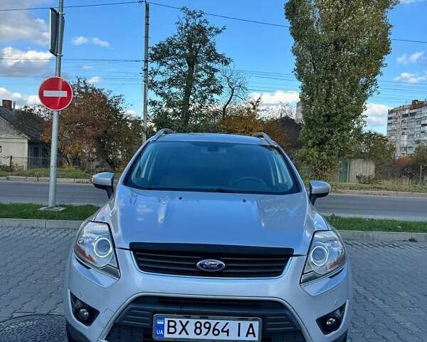 Серый Форд Куга, объемом двигателя 2 л и пробегом 198 тыс. км за 10500 $, фото 6 на Automoto.ua