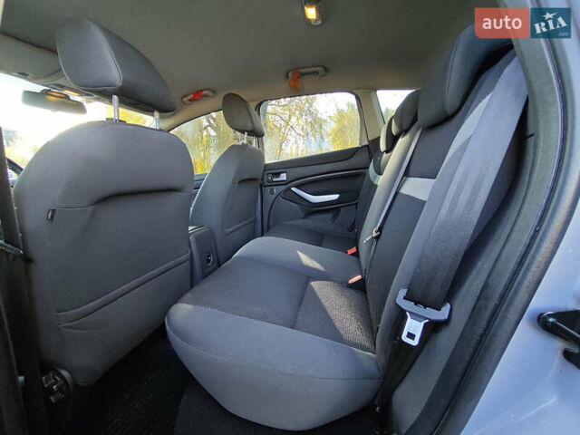 Форд Куга 2011 в Киеве на Automoto.ua Серый Форд Куга, объемом двигателя 2 л и пробегом 183 тыс. км за 10500 $, фото 12 на Automoto.ua
