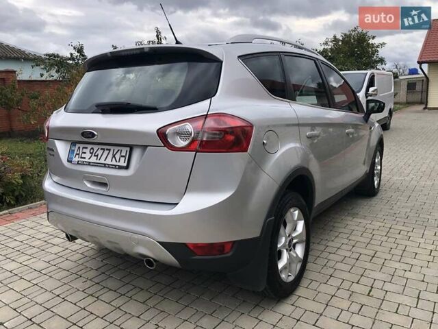 Сірий Форд Куга, об'ємом двигуна 2 л та пробігом 142 тис. км за 10300 $, фото 6 на Automoto.ua