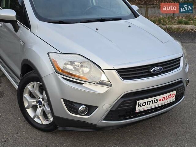 Серый Форд Куга, объемом двигателя 2 л и пробегом 289 тыс. км за 9999 $, фото 2 на Automoto.ua