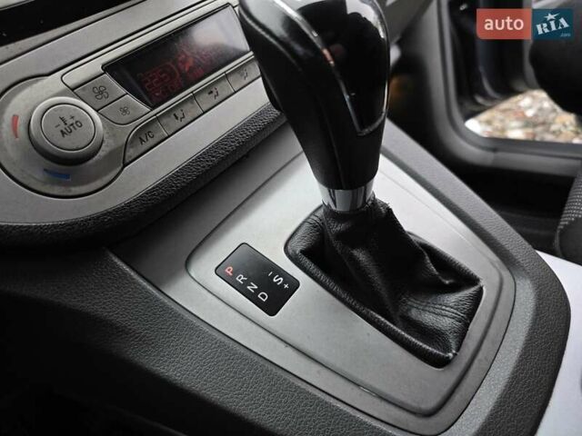 Серый Форд Куга, объемом двигателя 2 л и пробегом 250 тыс. км за 10999 $, фото 17 на Automoto.ua