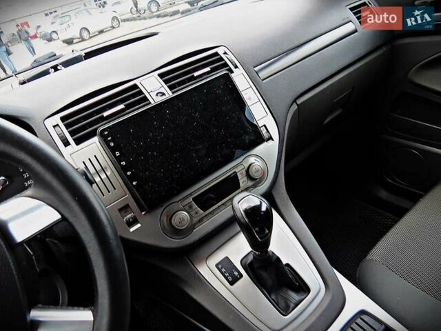 Форд Куга 2011 у Черкасах на Automoto.ua Сірий Форд Куга, об'ємом двигуна 2 л та пробігом 200 тис. км за 10500 $, фото 10 на Automoto.ua