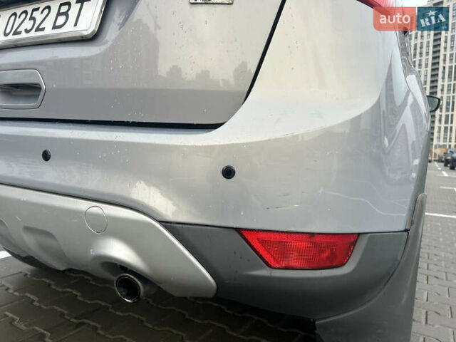 Сірий Форд Куга, об'ємом двигуна 2 л та пробігом 187 тис. км за 11000 $, фото 14 на Automoto.ua