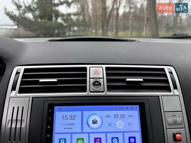 Серый Форд Куга, объемом двигателя 2 л и пробегом 235 тыс. км за 12700 $, фото 70 на Automoto.ua