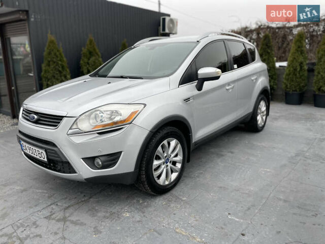 Серый Форд Куга, объемом двигателя 2 л и пробегом 230 тыс. км за 9200 $, фото 1 на Automoto.ua