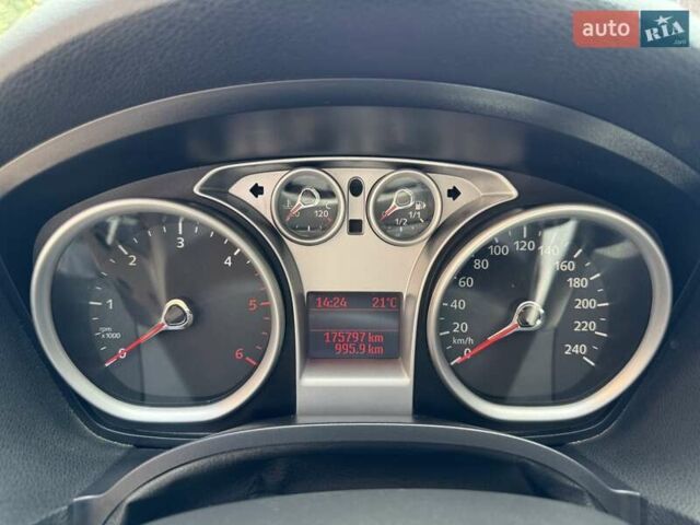 Сірий Форд Куга, об'ємом двигуна 2 л та пробігом 176 тис. км за 11500 $, фото 31 на Automoto.ua