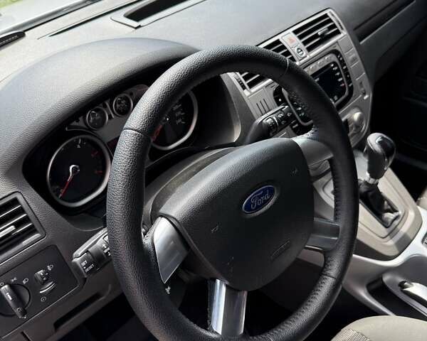 Сірий Форд Куга, об'ємом двигуна 2 л та пробігом 176 тис. км за 11500 $, фото 36 на Automoto.ua