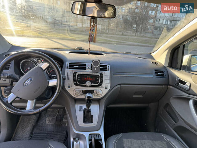 Сірий Форд Куга, об'ємом двигуна 2 л та пробігом 199 тис. км за 11000 $, фото 19 на Automoto.ua