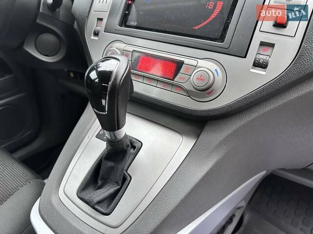 Серый Форд Куга, объемом двигателя 2 л и пробегом 235 тыс. км за 12700 $, фото 92 на Automoto.ua