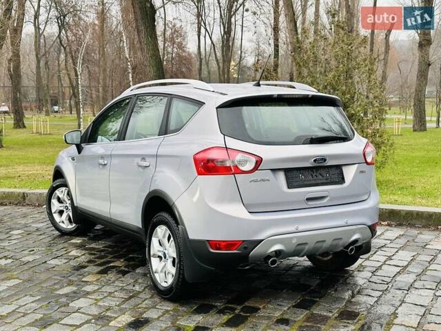 Серый Форд Куга, объемом двигателя 2 л и пробегом 235 тыс. км за 12700 $, фото 47 на Automoto.ua