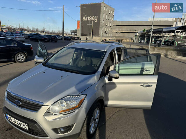 Сірий Форд Куга, об'ємом двигуна 2 л та пробігом 199 тис. км за 11000 $, фото 9 на Automoto.ua