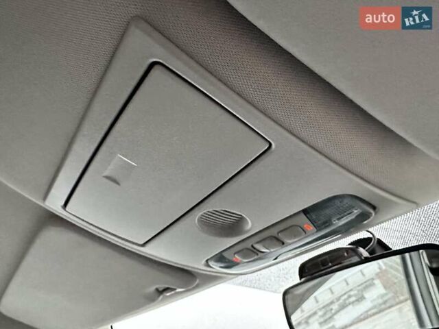 Серый Форд Куга, объемом двигателя 2 л и пробегом 235 тыс. км за 12700 $, фото 96 на Automoto.ua