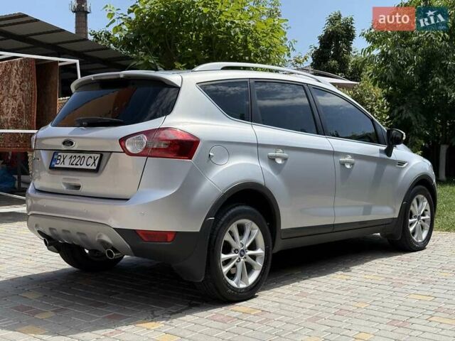 Сірий Форд Куга, об'ємом двигуна 2 л та пробігом 176 тис. км за 11500 $, фото 10 на Automoto.ua