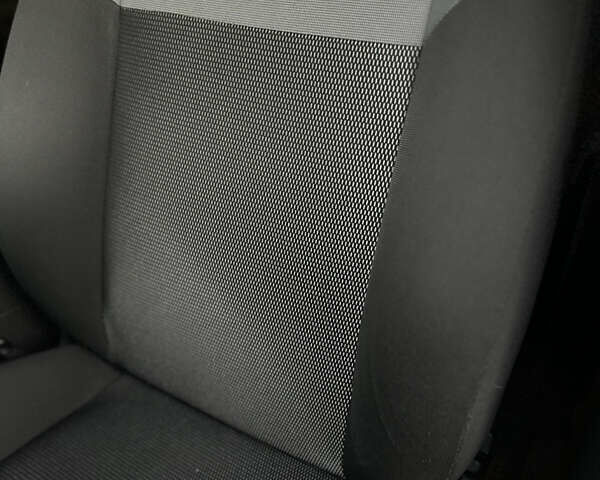 Серый Форд Куга, объемом двигателя 2 л и пробегом 134 тыс. км за 11500 $, фото 20 на Automoto.ua