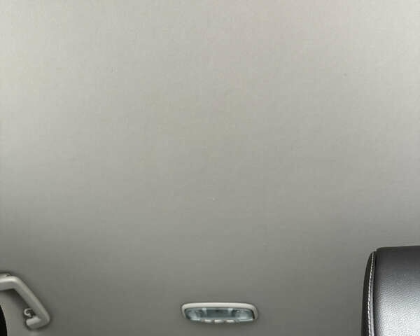 Сірий Форд Куга, об'ємом двигуна 2.52 л та пробігом 187 тис. км за 11800 $, фото 14 на Automoto.ua