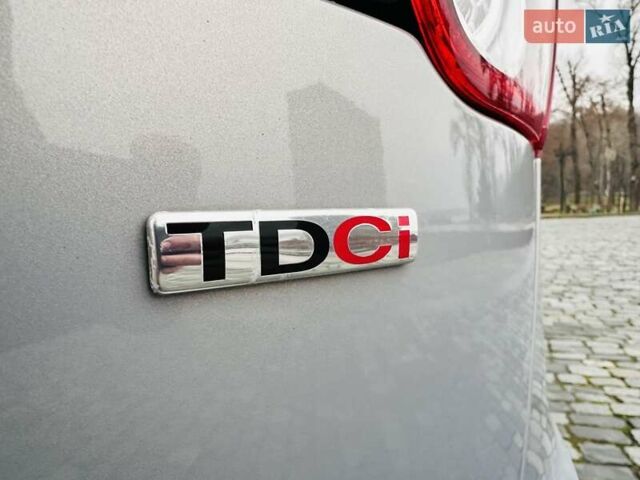 Серый Форд Куга, объемом двигателя 2 л и пробегом 235 тыс. км за 12700 $, фото 37 на Automoto.ua