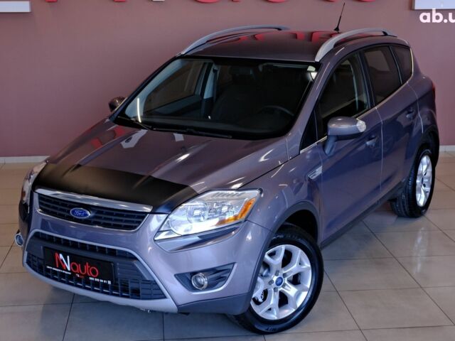 Сірий Форд Куга, об'ємом двигуна 2 л та пробігом 192 тис. км за 10900 $, фото 1 на Automoto.ua