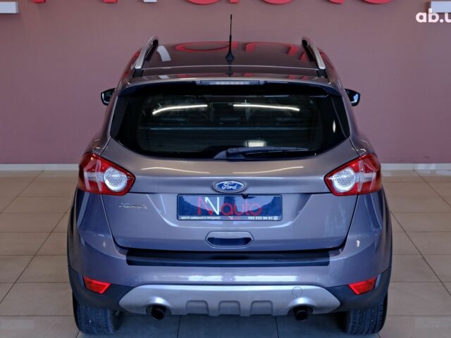 Сірий Форд Куга, об'ємом двигуна 2 л та пробігом 192 тис. км за 10900 $, фото 5 на Automoto.ua