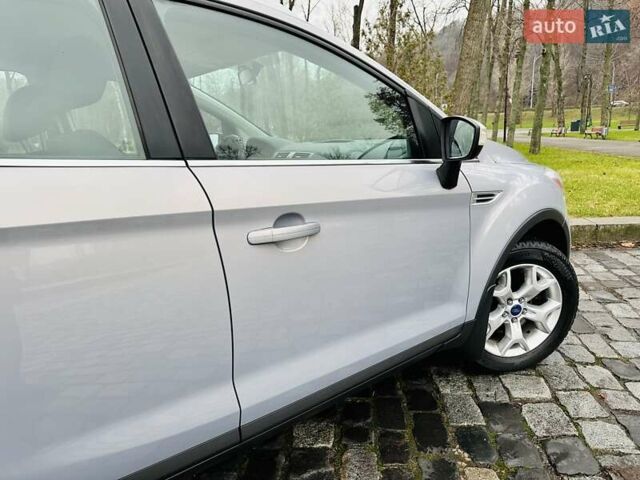 Серый Форд Куга, объемом двигателя 2 л и пробегом 235 тыс. км за 12700 $, фото 41 на Automoto.ua