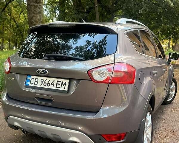 Серый Форд Куга, объемом двигателя 2.5 л и пробегом 235 тыс. км за 11700 $, фото 3 на Automoto.ua