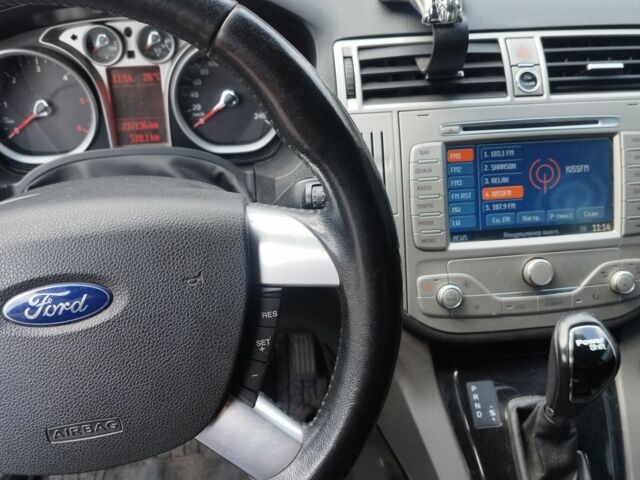 Серый Форд Куга, объемом двигателя 2 л и пробегом 240 тыс. км за 10600 $, фото 14 на Automoto.ua