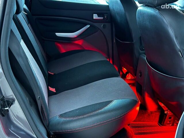 Серый Форд Куга, объемом двигателя 2 л и пробегом 108 тыс. км за 12990 $, фото 15 на Automoto.ua