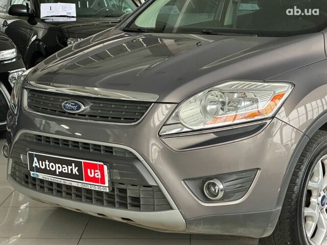 Серый Форд Куга, объемом двигателя 2 л и пробегом 108 тыс. км за 12990 $, фото 8 на Automoto.ua