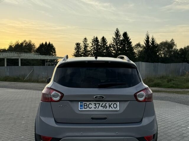 Сірий Форд Куга, об'ємом двигуна 2 л та пробігом 312 тис. км за 10500 $, фото 1 на Automoto.ua